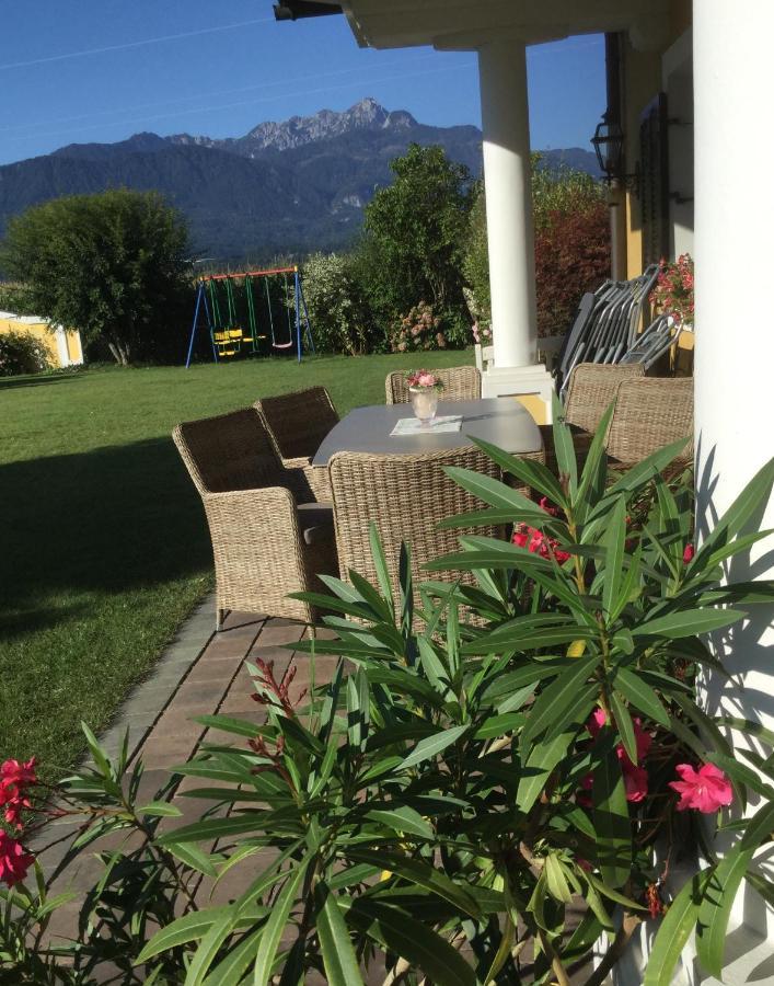 Apartment Panorama Schloessl Velden am Woerthersee